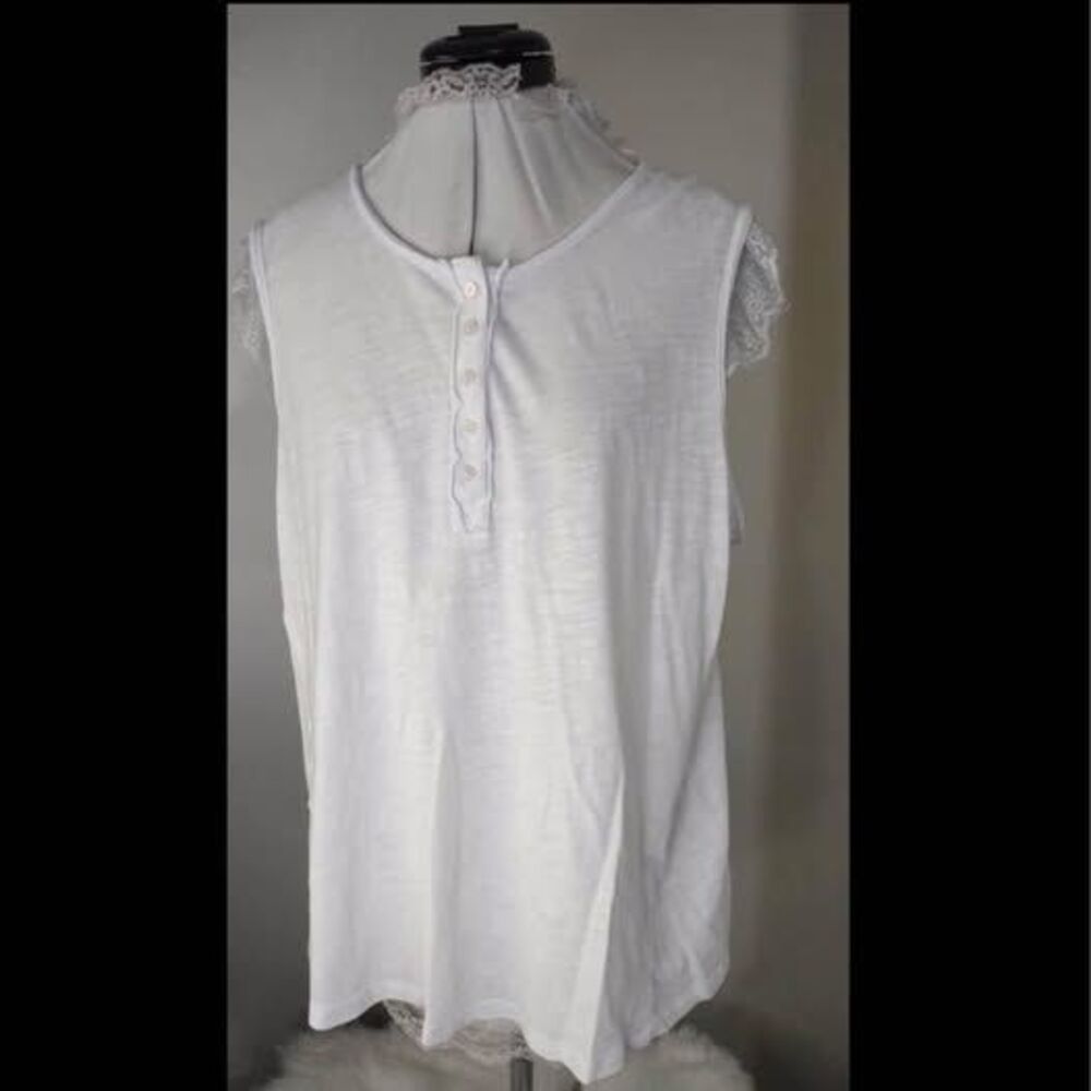 XL NWOT (16-18) Time And Tru  Sleeveless White Blouse tank under shirt Henley C7